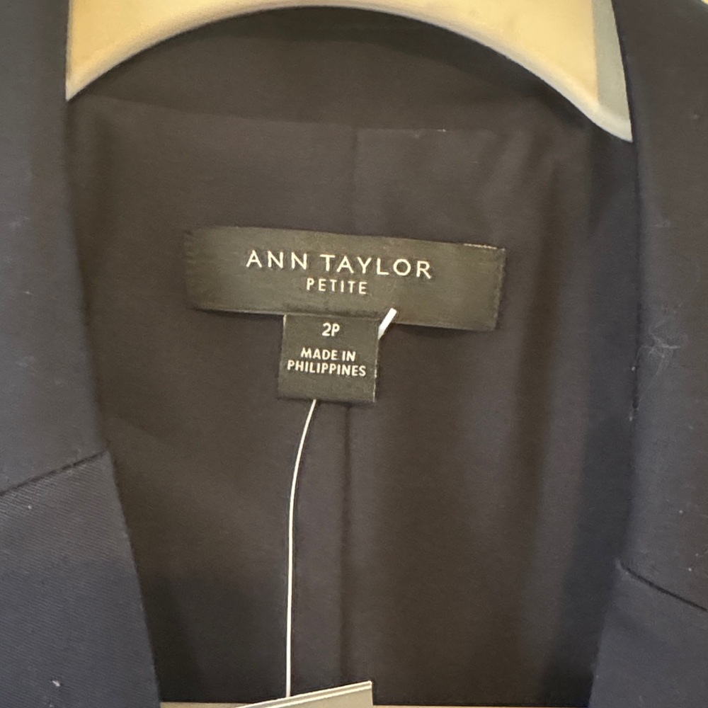Ann Taylor Midnight Blue Blazer - Picture 3 of 6